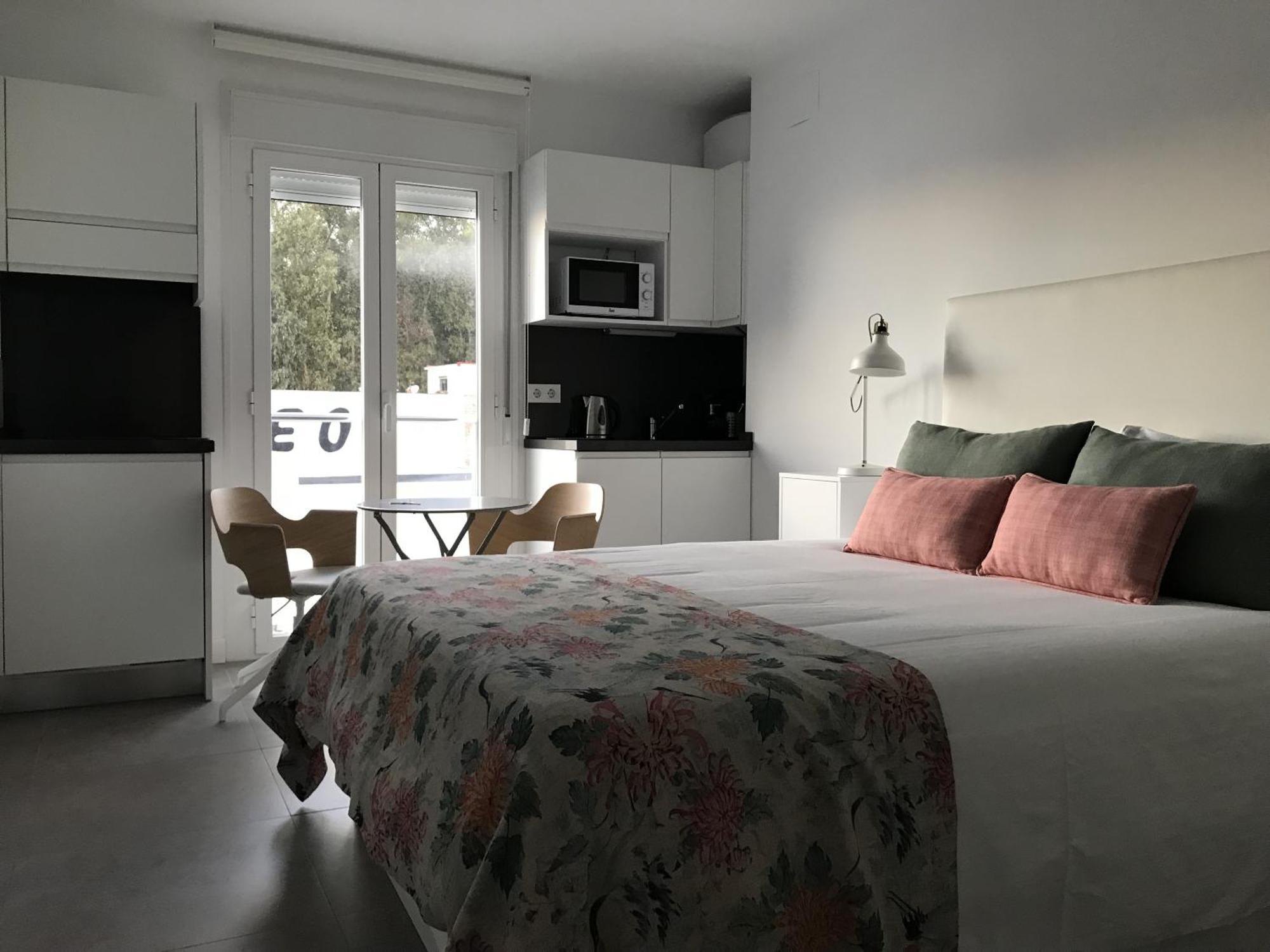 מאלגה Apartments-Oilan11 - Estudios En Primera Linea De Playa Pedregalejo חדר תמונה