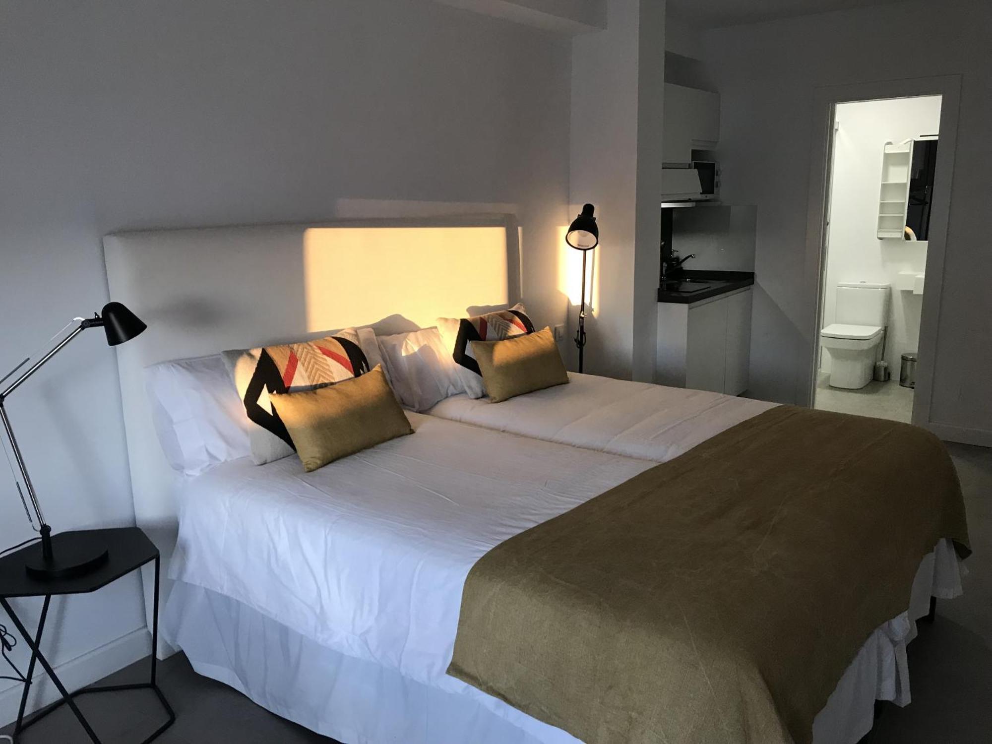 מאלגה Apartments-Oilan11 - Estudios En Primera Linea De Playa Pedregalejo חדר תמונה
